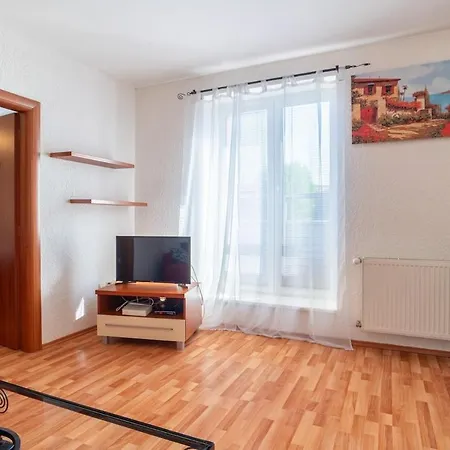 Comfy 1br Apartment Pressburg