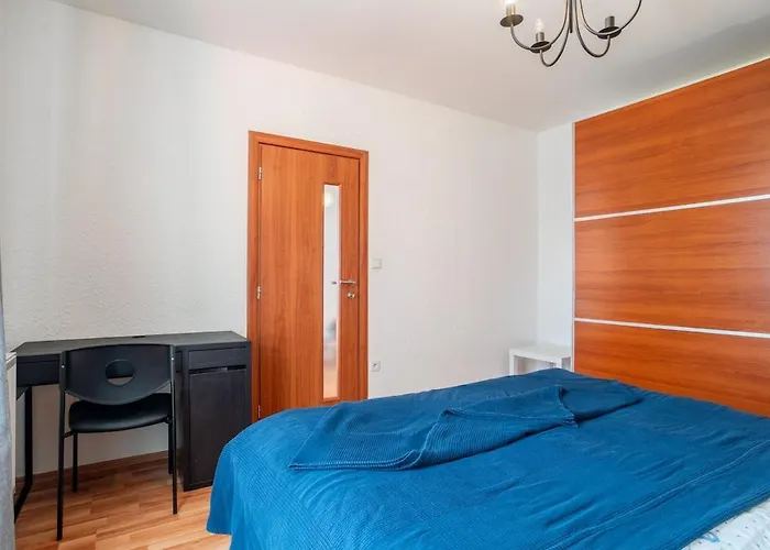 Comfy 1br شقة براتسيلافا